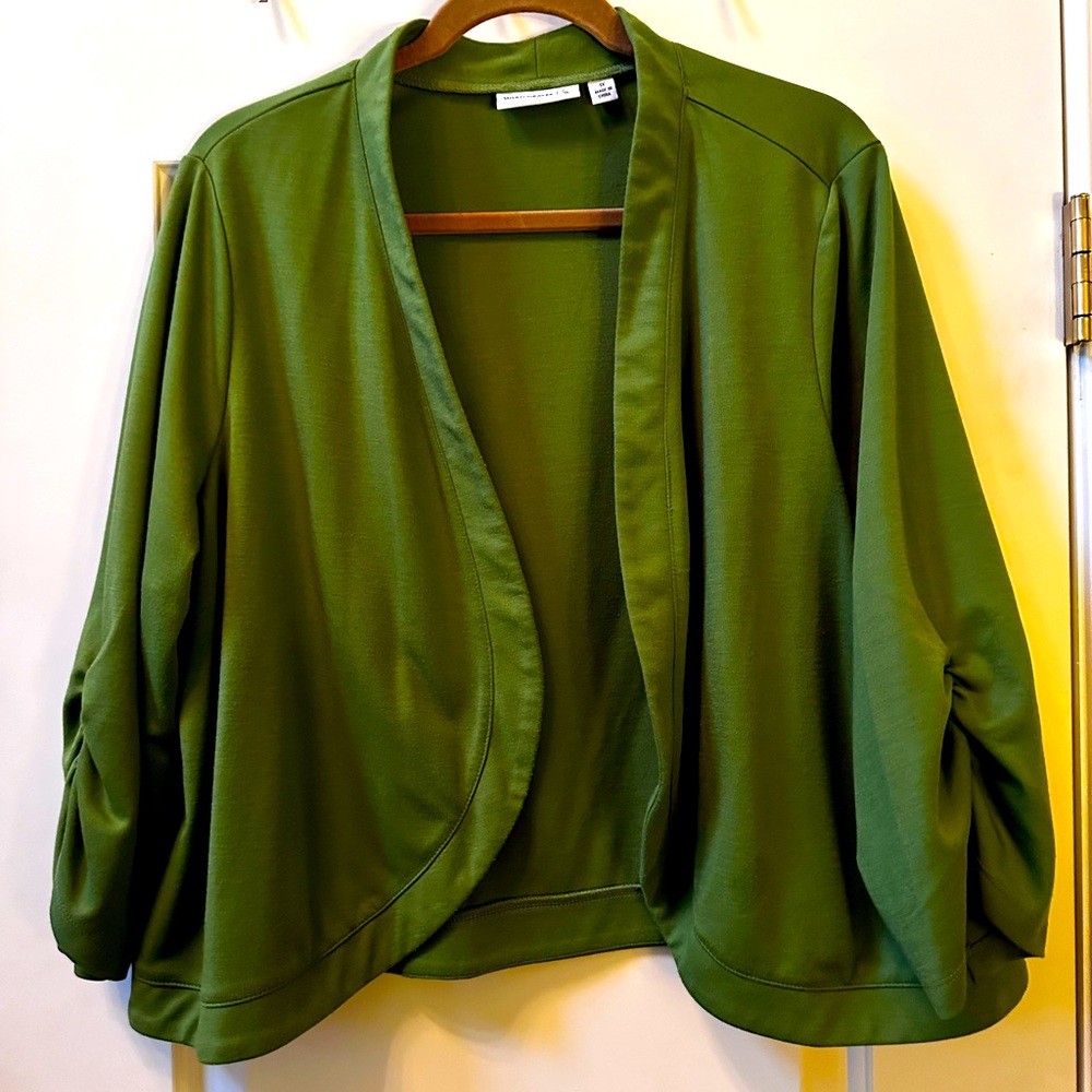 Susan Graver 1X Avocado Green Shrug